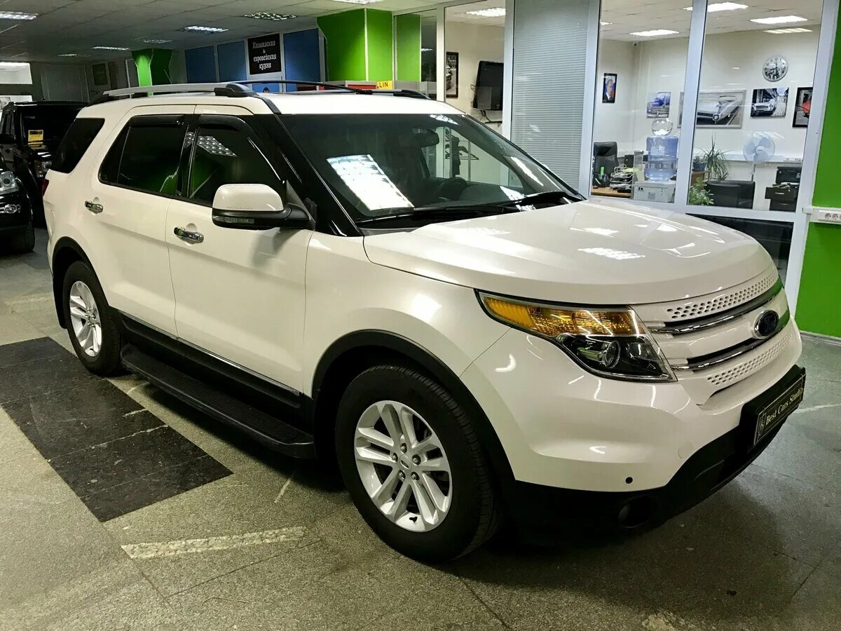 Ford explorer, 2013 г. Ford explorer белый 2020. Ford explorer 5 2013. Белый форд эксплорер 2014. Форд эксплорер 2013 года.