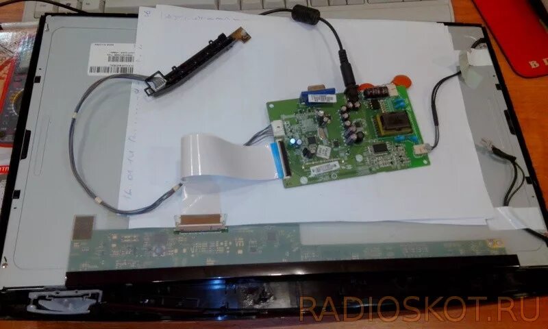 Не включается подсветка экрана. Benq ml2241. монитор lg с подсветкой. эквивалент нагрузки лампы подсветки монитора 19 дюймов. подсветка телевизора elenberg.