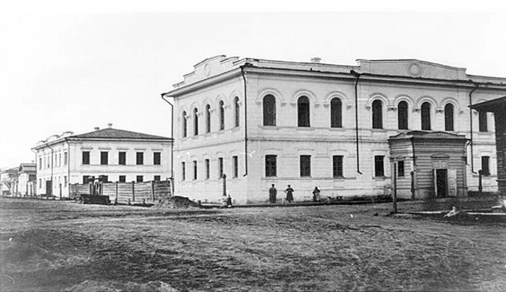 Уездные училища 19 века в россии. Уездное училище воронеж. Красноярское уездное училище. Уездные училища 19 век. Четырехклассное городское училище курган.