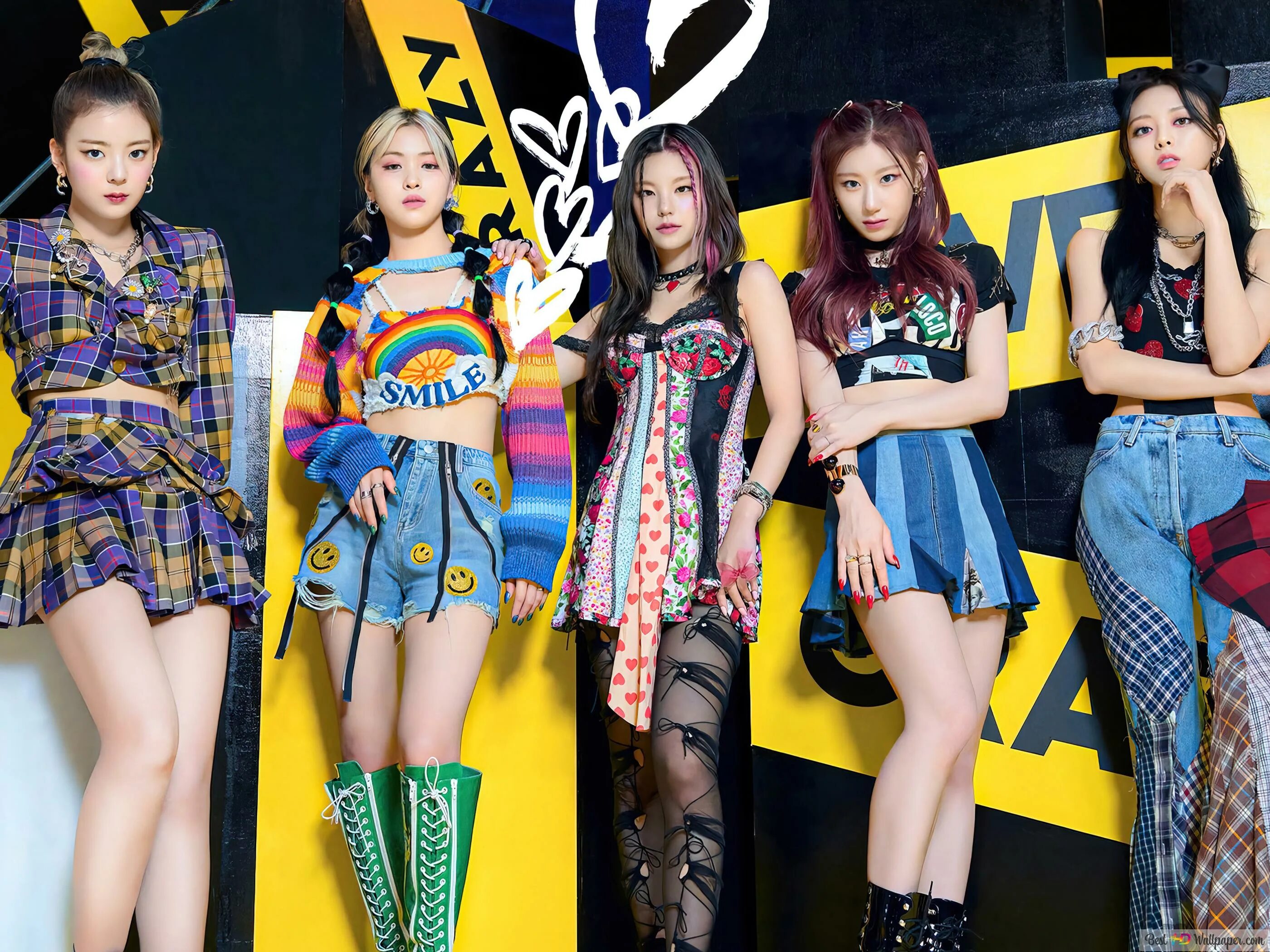Blackpink loco loco. Itzy loco. itzy 2025 группа loco. itzy yuna loco. lia itzy loco.