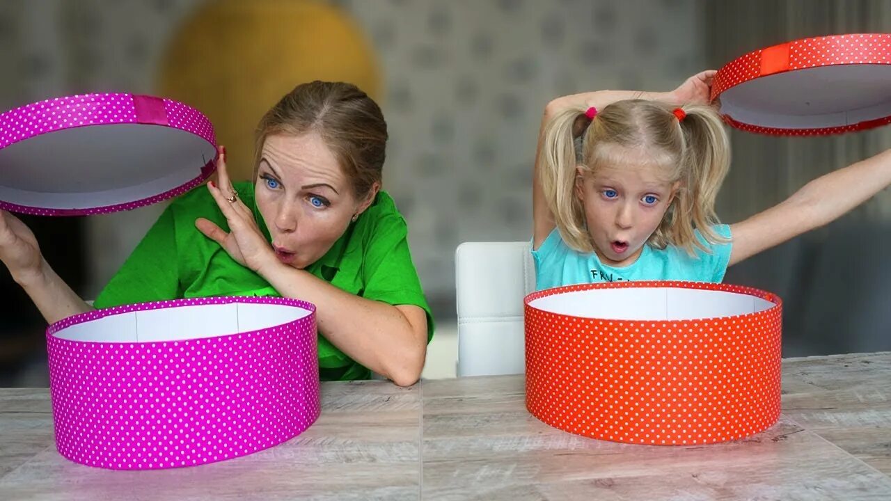 Канал family box. Family box блоггер. Family box 4. Фэмили бокс. Family box блоггер.