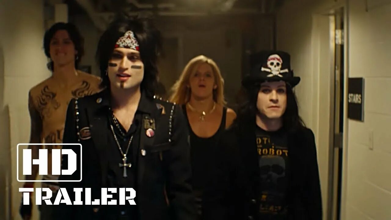 Грязь мотли крю. Motley crue группа. Грязь про мотли крю. Грязь про мотли крю. Nikki sixx the dirt.