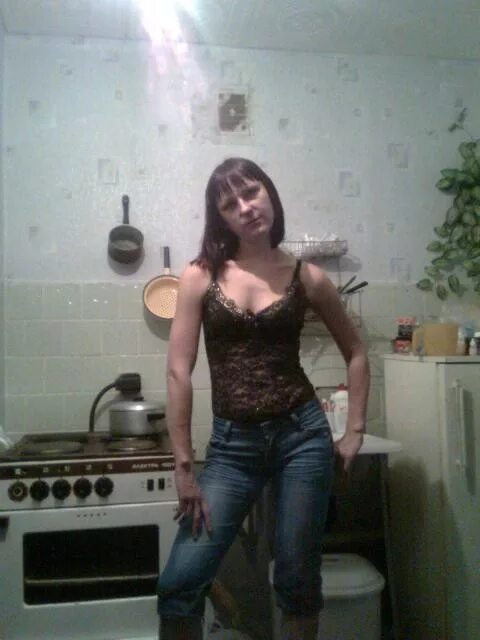 Женщины старого оскола. Девушки для интимных встреч. Девушка по вызову по осколе. Девушки из старого оскола. Мария 37 лет копейск.