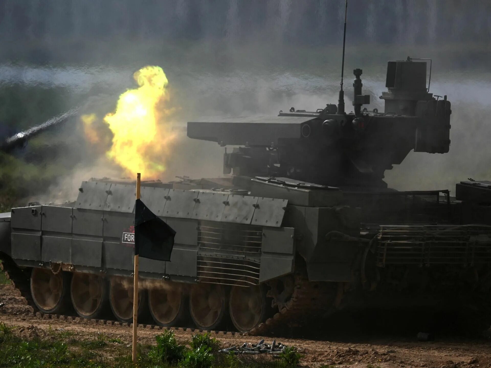 Боевая машина (бмпт) «терминатор». Бмпт терминатор 72. Бмпт терминатор 1. Бмпт терминатор 72. Бмпт терминатор и т-90.