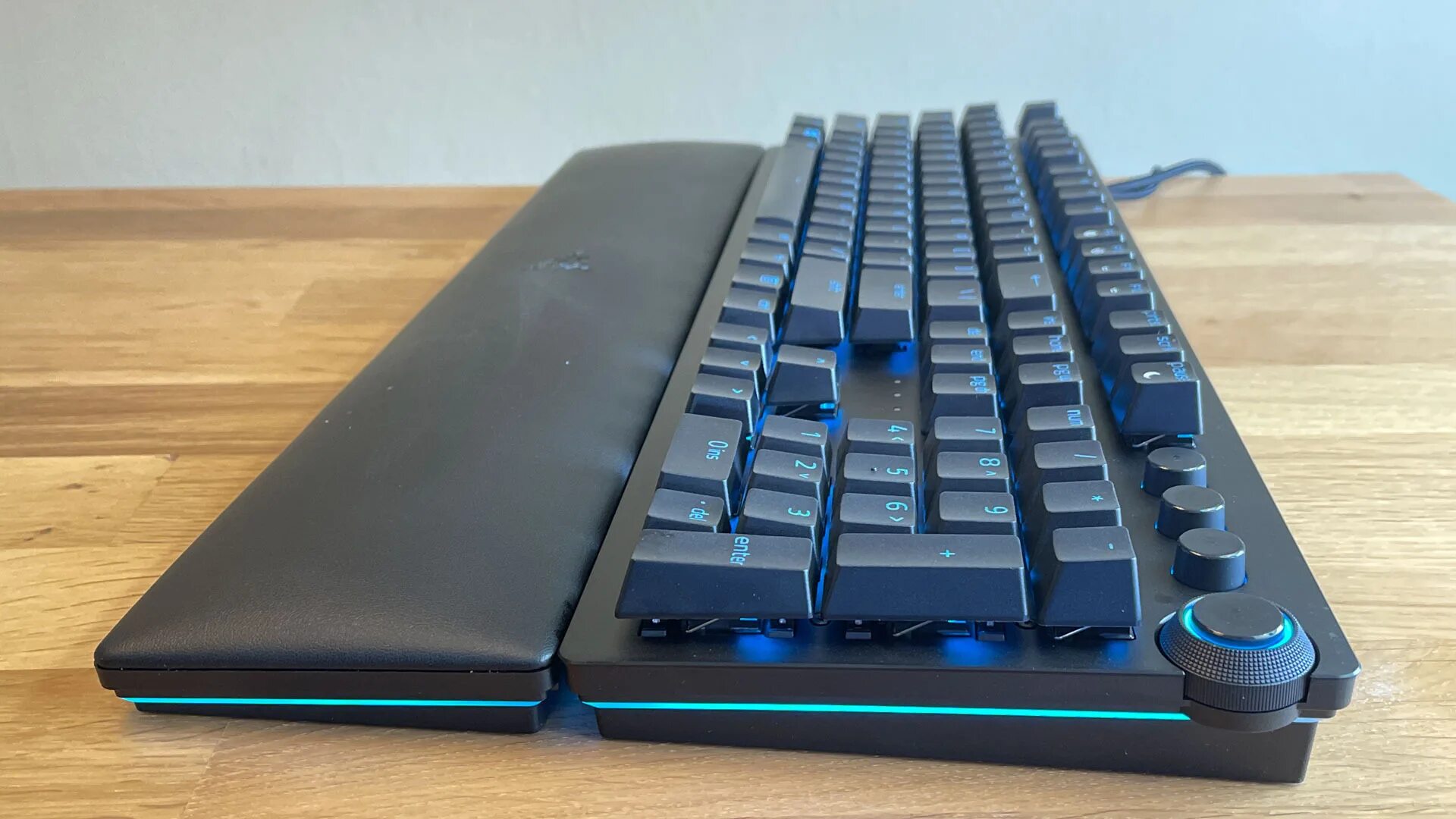 Клавиатура huntsman v2. Клавиатура razer huntsman v2. razer huntsman v2 analog. razer huntsman v2 pro. razer huntsman v2 analog setup.