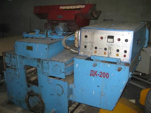 Дк-200 (кодос) станок. Дозировочный контейнер 60л с крышкой и заглушкой дк60к3. Дк 200. Дк 200. Дк-200 клапан.