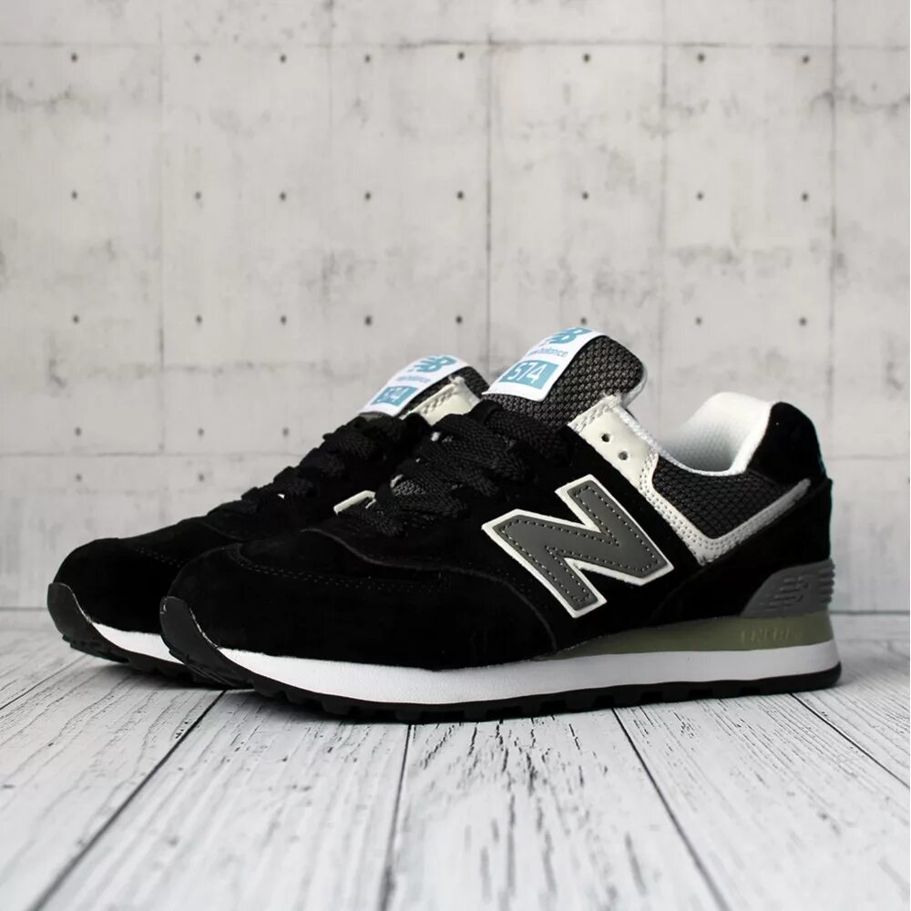 New balance черно белые. Нью бэланс 574 черные. New Balance 574 мужские черные. Нью бэланс 574 черные замшевые. New Balance 574 черные замшевые.