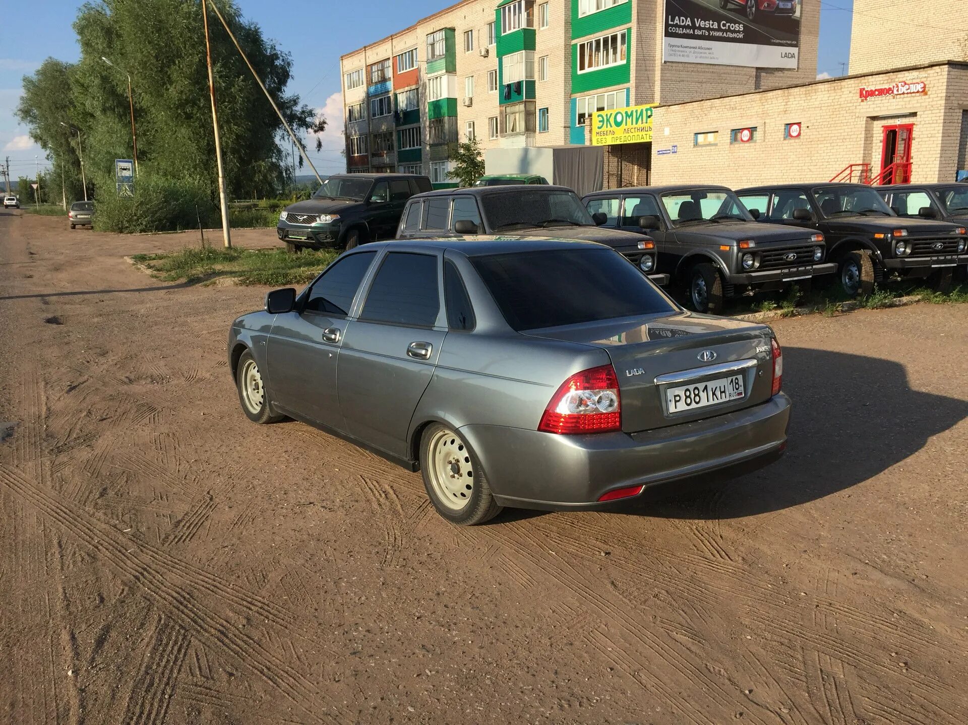 Болотная приора. Приора 2 кварц седан. Приора кварц седан на 14 штампах. Приора кварц седан -50. Приора кварц хэтчбек.