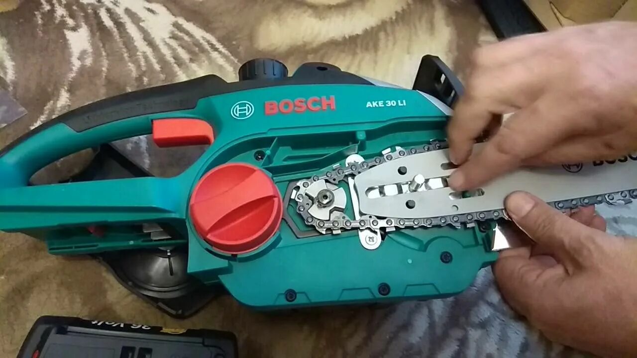 Пила бош аке. Bosch 30s электропила ake. пила bosch ake 30 li. аккумуляторная цепная пила бош аке 30 ли. цепь для электропилы bosch ake 30 s.
