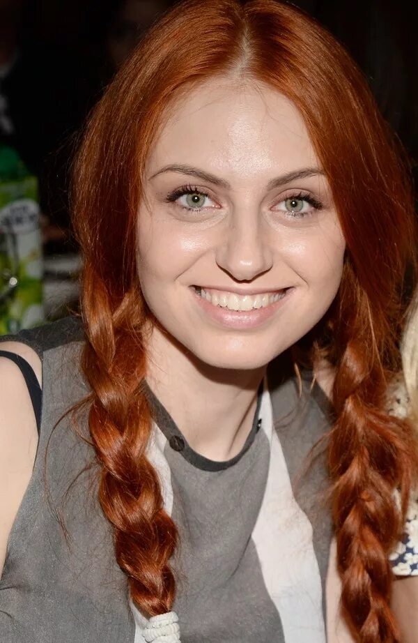 Чили группа солистка. Чили певица. Певица с грубым голосом. Ирина забияка 2021. Чили ирина забияка.