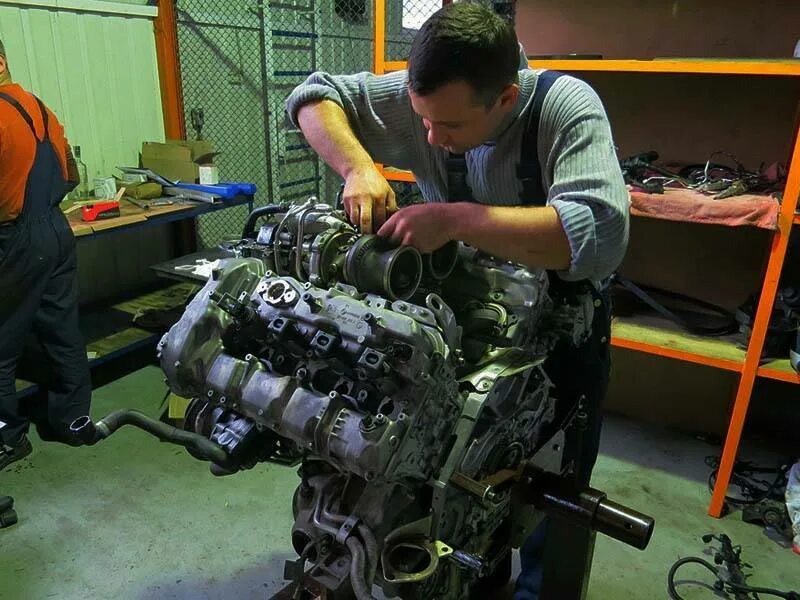 Обычный двигатель. Восстановленный мотор. Капремонт двигателя или контрактный двигателя. Капремонт мотора чери.