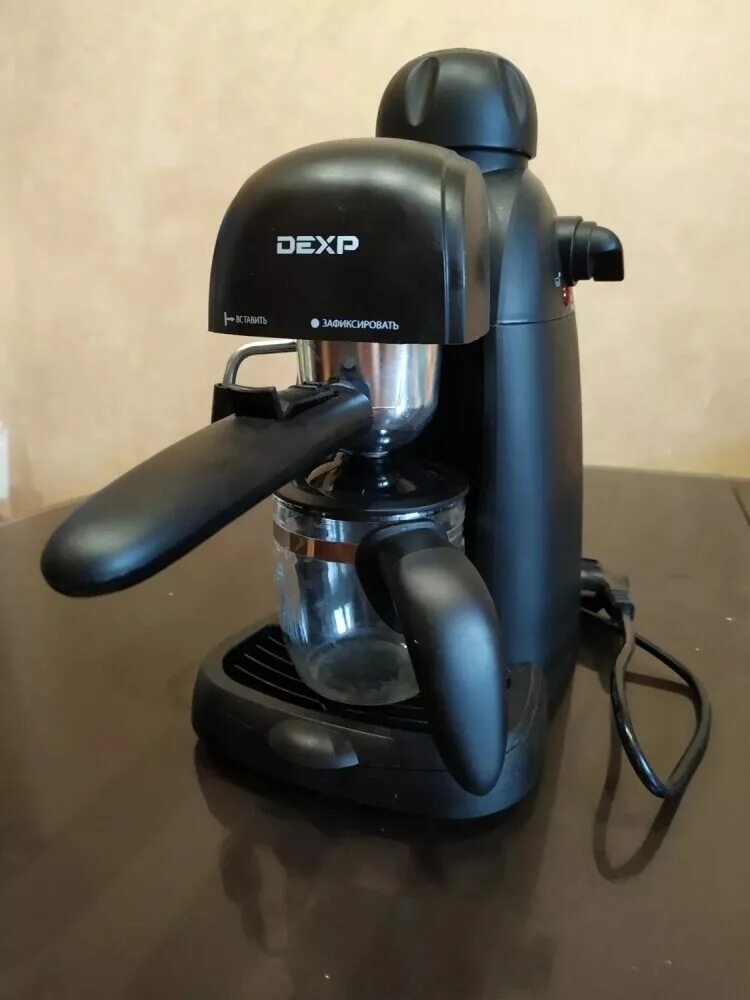 Кофемашина dexp. Кофеварка дексп рожковая. кофеварка дексп ем 800. dexp em-800. кофеварка рожковая dexp em-800.