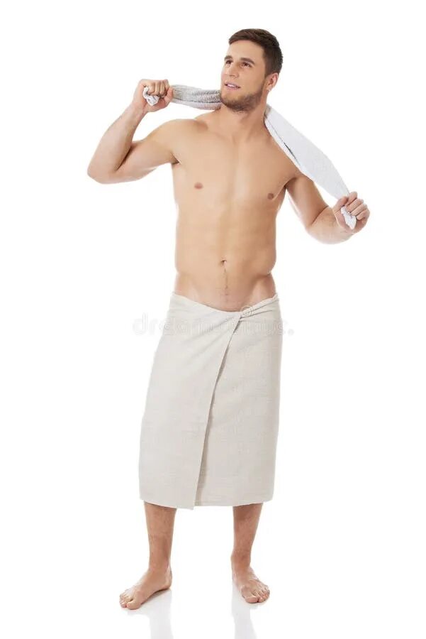 Мужик с полотенцем. Человек в полотенце. Полотенце на поясе у мужчины. Белый полотенце парней. Человек с полотенцем на поясе.