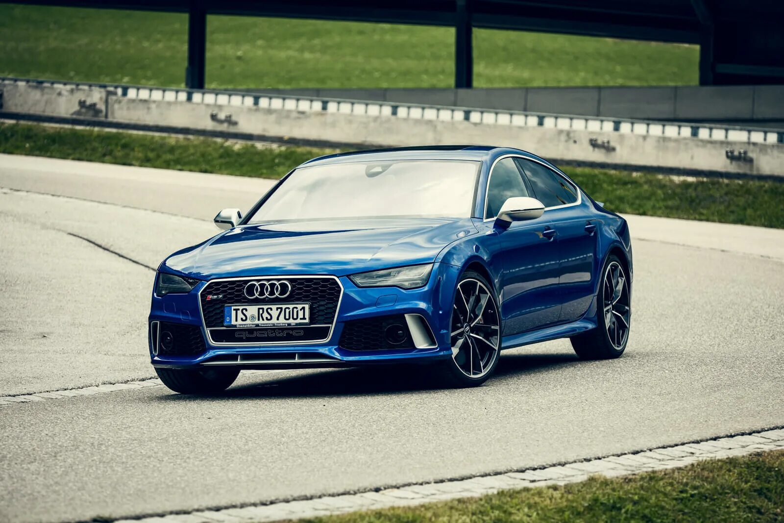Audi rs7 abt. Audi rs7 abt sportsline. akrapovic audi rs 7. audi rs7 2025 abt.