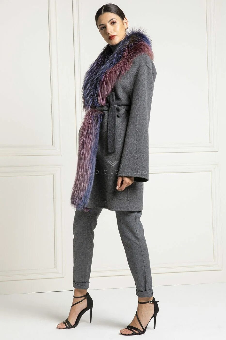 Кашемир loro. Кашемир loro piana. парка loro piana кашемир. loro piana с мехом. лоро пиано жилет из меха.