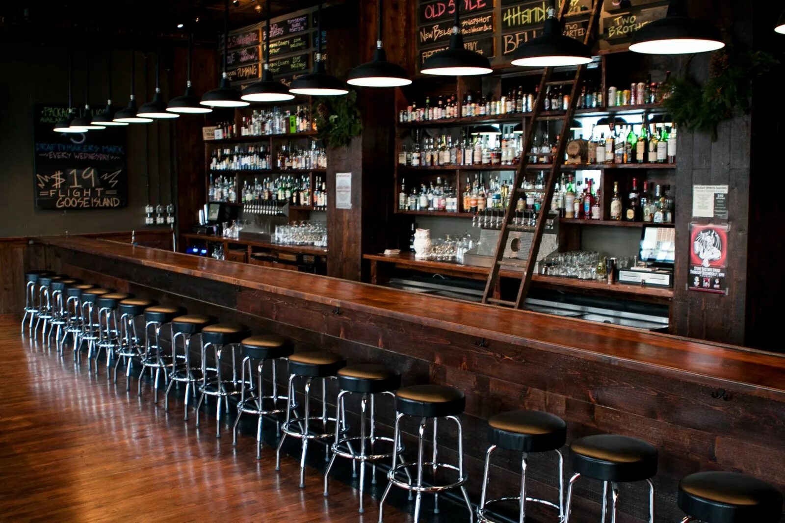 Бар дифф. Бар чикаго. ресторан &quot;craft beer pub&quot; в санкт-петербурге. пивной бар в америке.