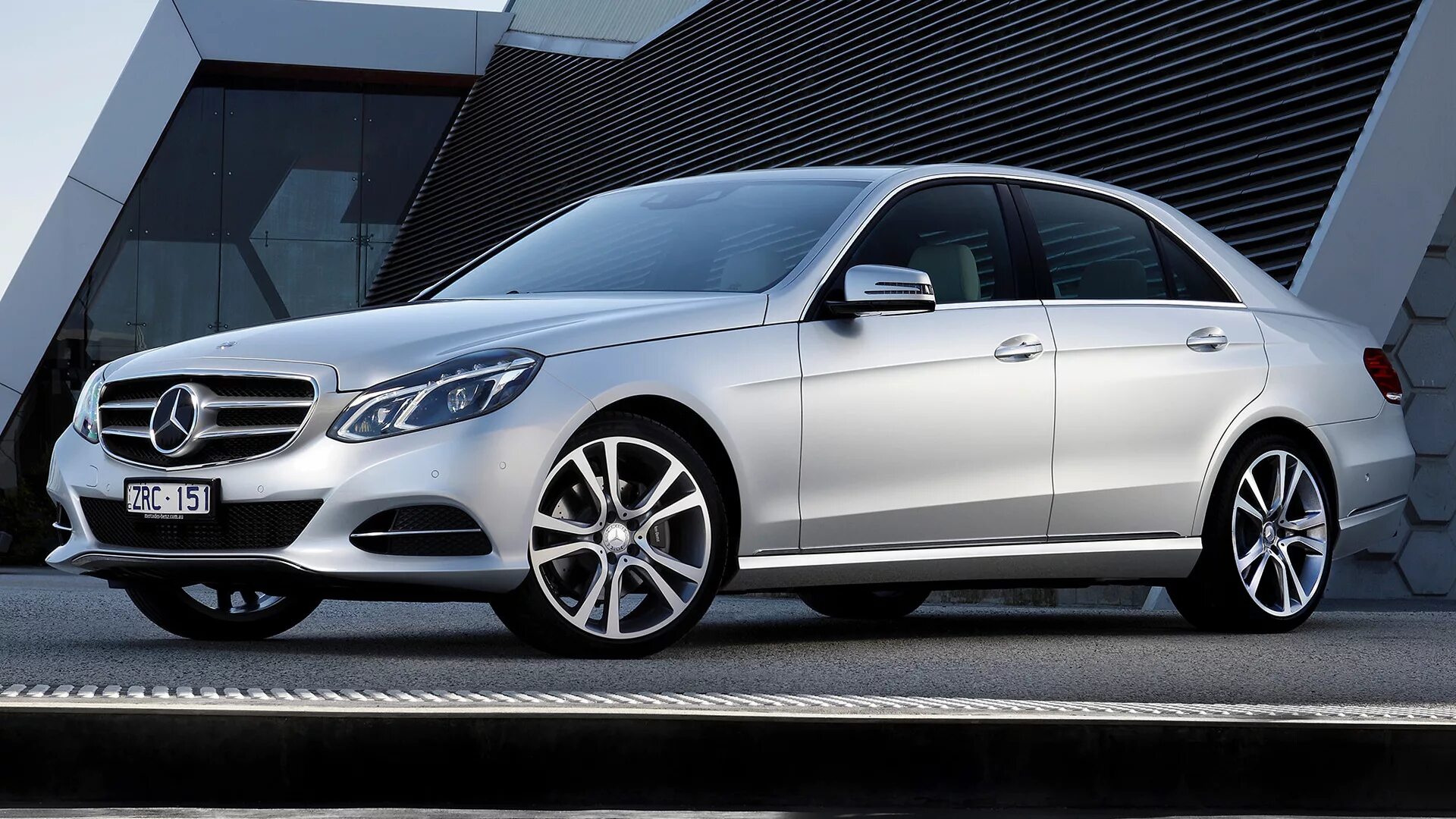 Мерседес бенц е класс. Mercedes-benz e 250 cdi. Mercedes-benz е 250. Mercedes benz e class 250. Мерседес е-класс сидан 2015.