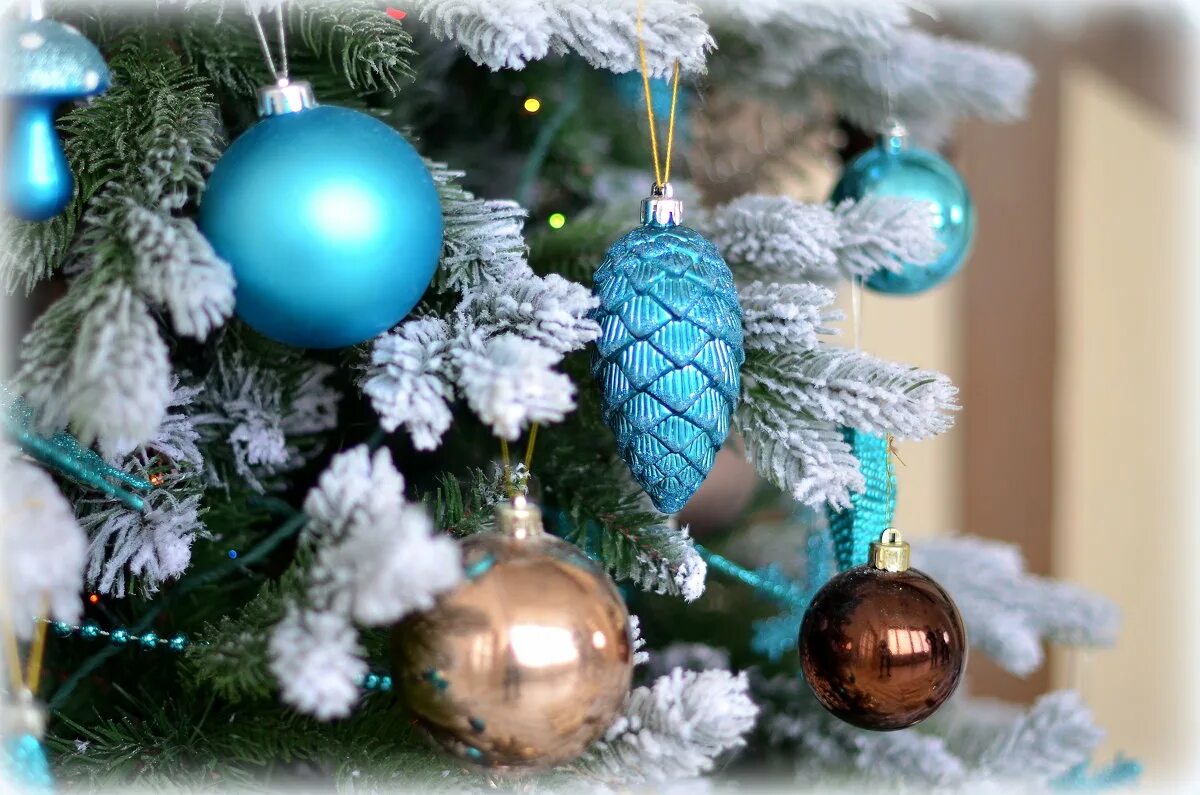 мотив новый год. салфетки для декупажа рождественские мотивы. рождественская елка вышивка. вышитая елочка гладью. новогодние мотивы для вышивки.