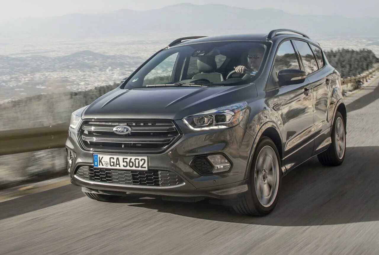 Куга 2017 2.5. Ford Kuga 2017. Ford Kuga 2017 1,5. Форд Куга 2016. Форд Куга 2019.