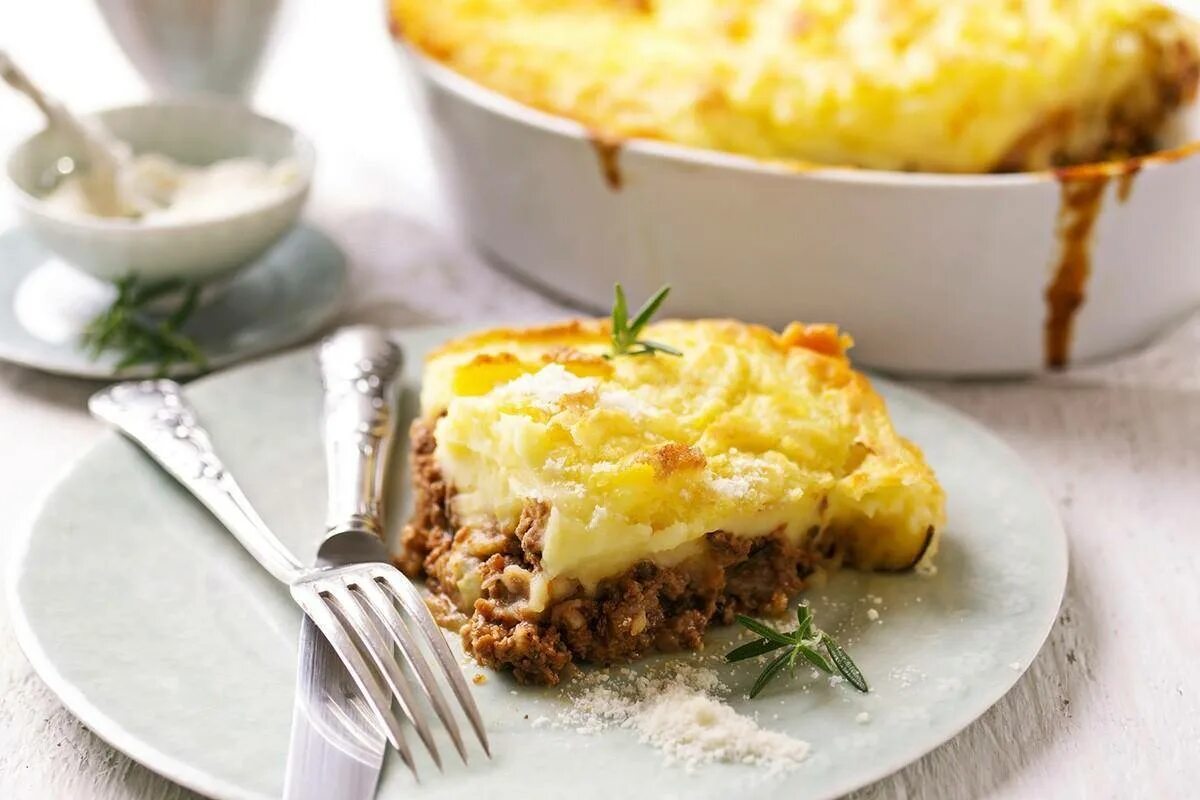 Запеканка с фаршем и картофелем пюре. «картофельная запеканка &quot;пататник&quot;»:. запеканка картофельная с трепангами. запеканка картофельная с фаршем в духовке. белькович запеканка картофельная.