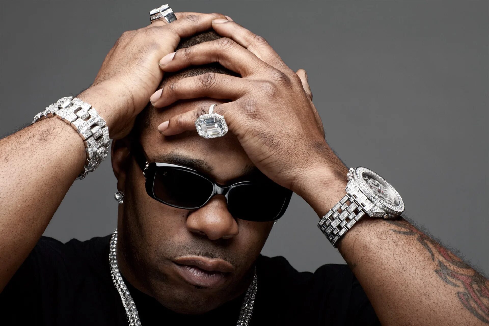 Часы богатейших людей. Busta Rhymes. Часы Эминема Rolex. Часы рэперов. Украшения рэперов.