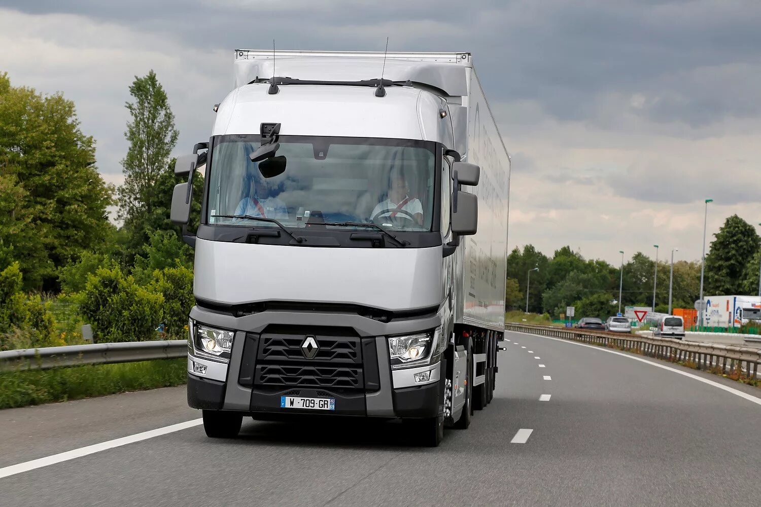 Renault грузовой. Тягач Рено т новый. Рено премиум 2020. Фура Рено т 440. Renault truck t