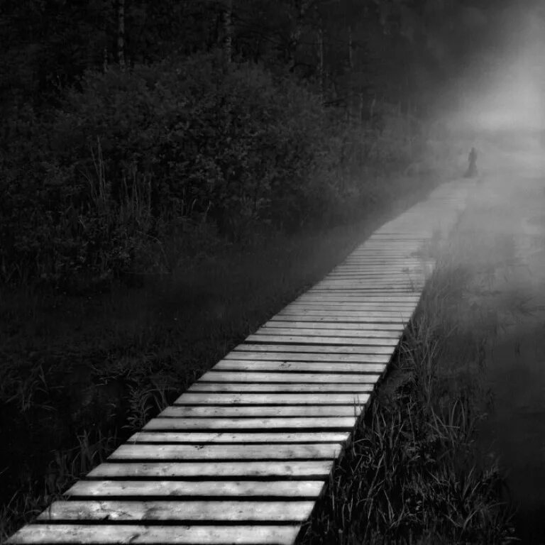 И снова пустота. Пусто на душе цитаты. Боль и разочарование. И снова пустота. Пустота в душе.