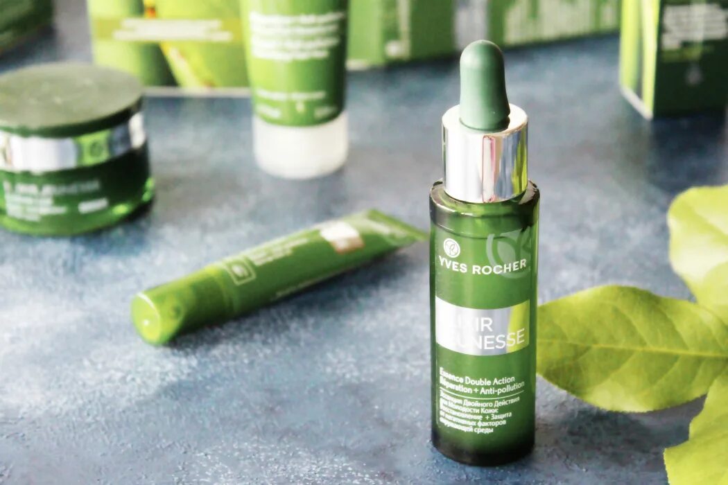 Эликсир ботаника ив роше. Yves rocher serum эликсир jeunesse. elixir botanique ив. сыворотка ив роше для лица зеленая. сыворотка ив роше elixir jeunesse.
