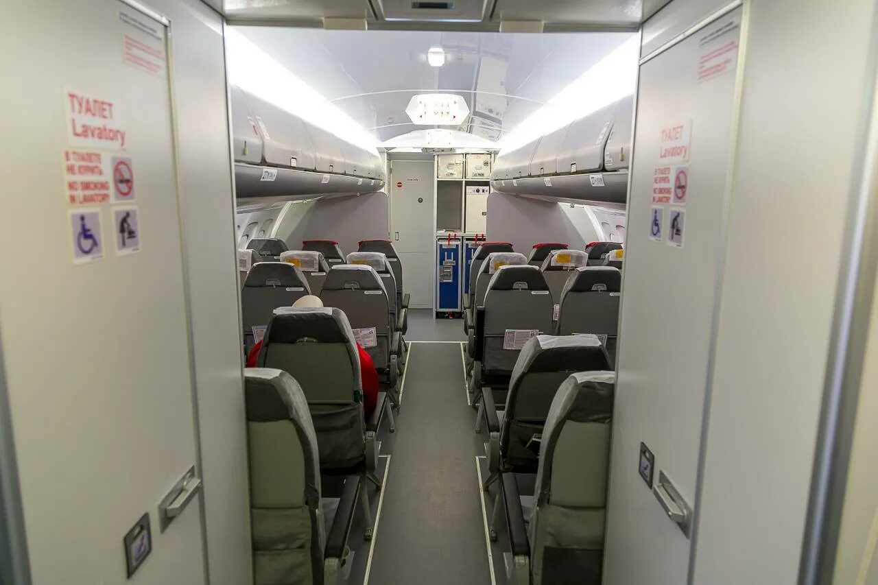 ту 204 вип салон. ми-38 вертолёт. бизнес джет 2022 салон. салон авиационная. Boeing 787-900 салон.