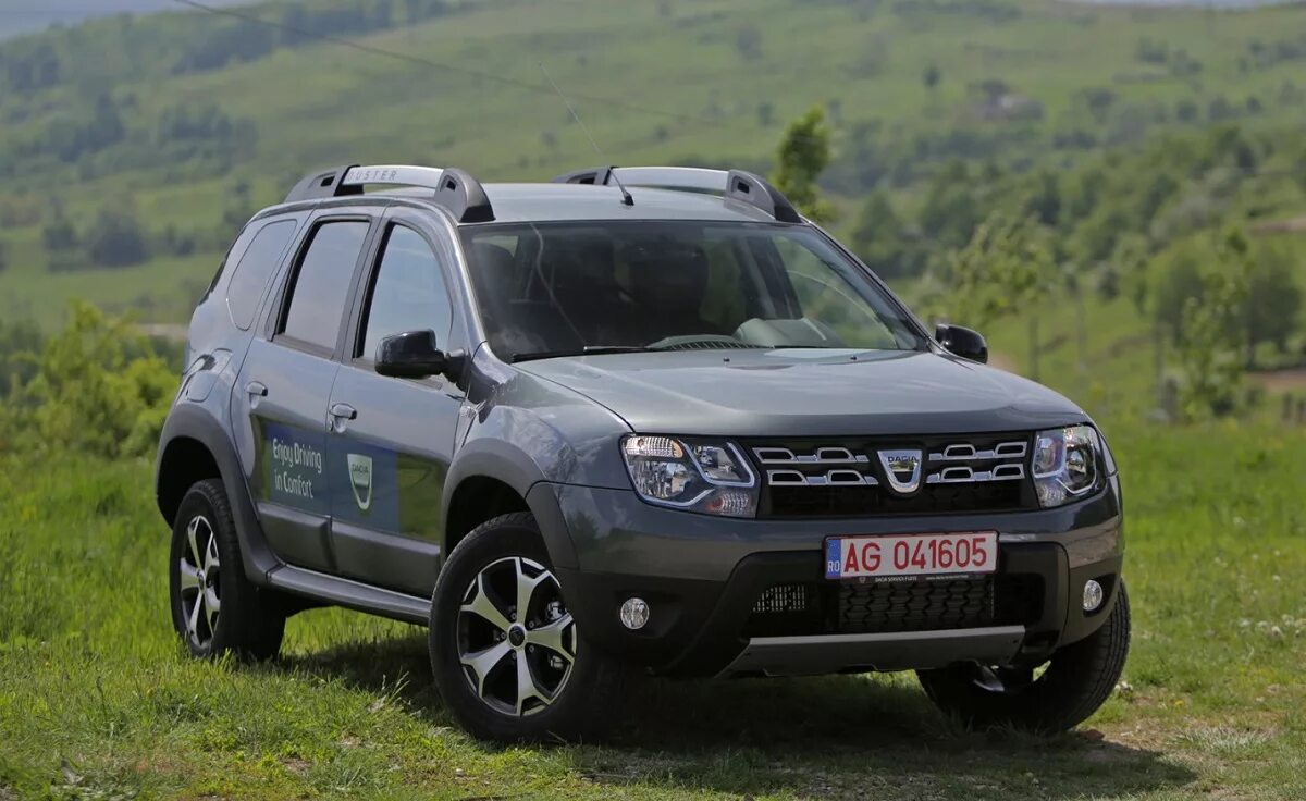 Рено дастер 4х4 полный привод. Dacia Duster. 5. Dacia Duster. Dacia Duster piese auto. Dacia Duster Sport.