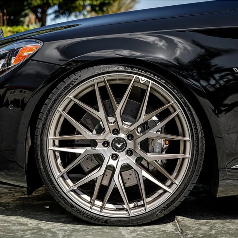 Колеса r19. Диски vorsteiner vff 107. диски vorsteiner v-ff 107. vorsteiner vff-107 r18 реплика. диски vorsteiner r19 5x114.3.