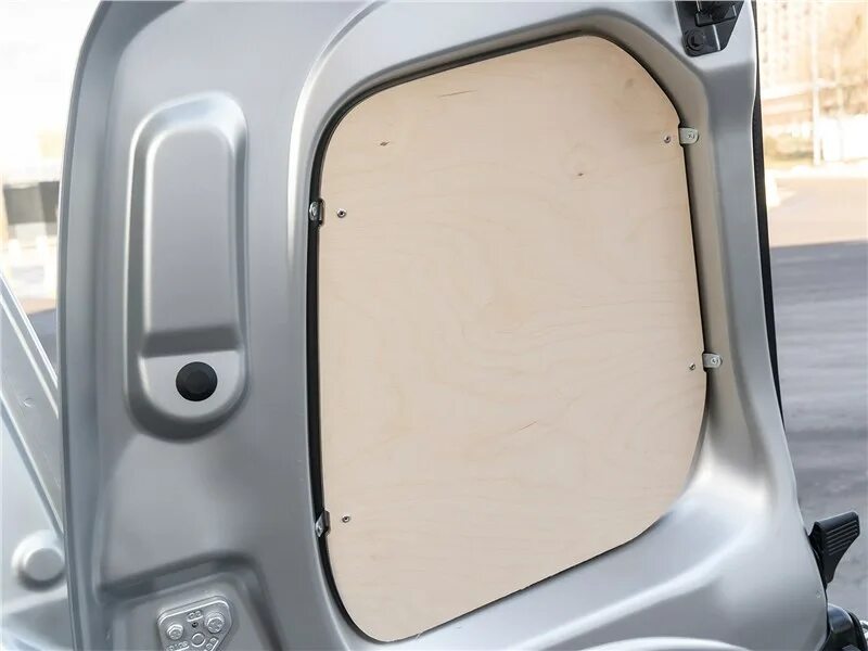 распашная дверь пежо партнер