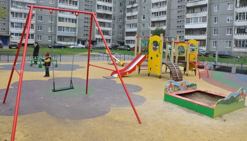 придомовые детские площадки. площадка во дворе. благоустройство придомовой территории. детские площадки в придомовых территориях. площадка во дворе.