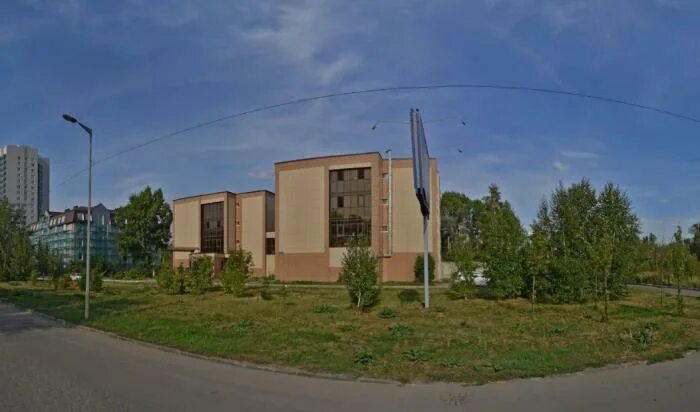 Ул яруллина. Казань улица яруллина 1. Памятники фариду яруллину. 1. Энергетиков 4 казань.