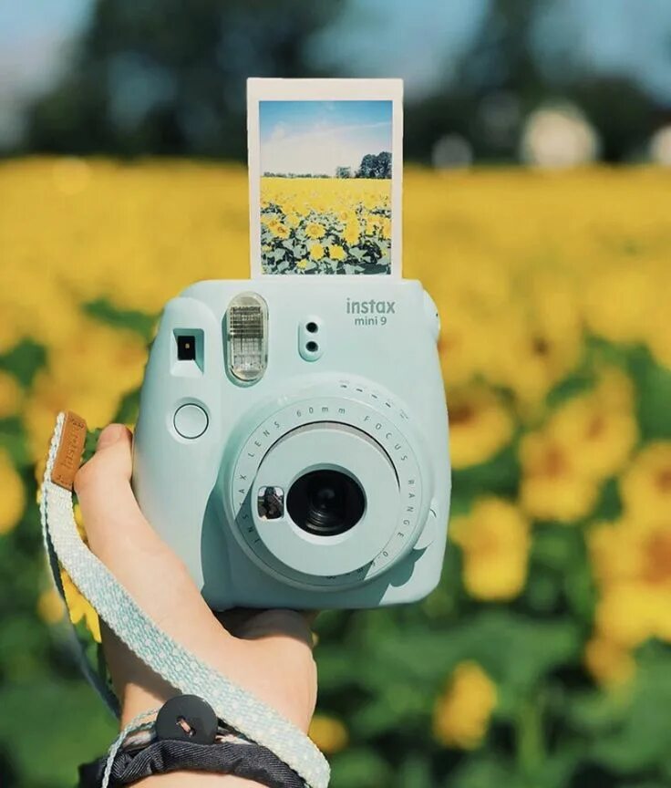 Полароид 2025. Полароид инстакс. камера полароид instax. инстакс 2025. полароид эстетика instax.