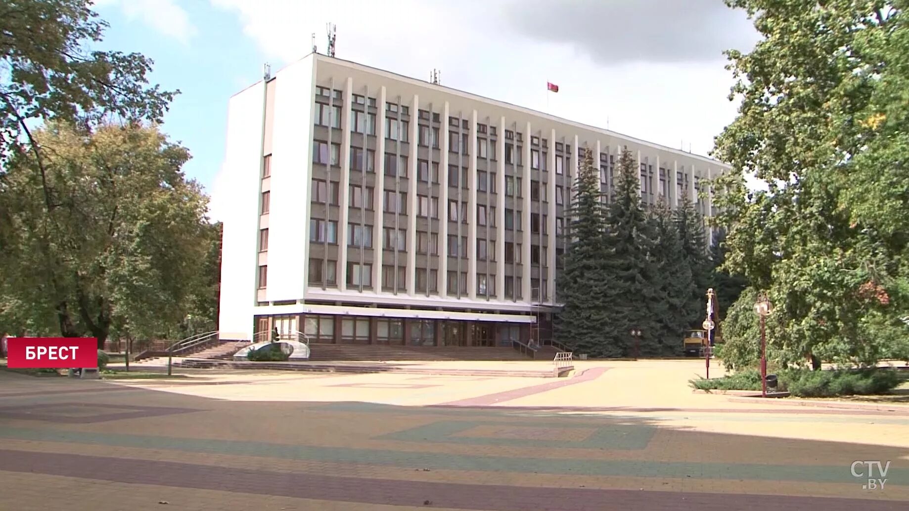 Гомель ул брестская. Брестская 8. Фон гомель магазин. Брестская 8. Брест центр города.