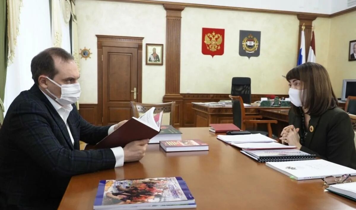 Демократическая мордовия. Ниигн при правительстве республики мордовия. нии гуманитарных наук при правительстве республики мордовия. председатель правительства республики мордовия. губернатор республики мордовия.
