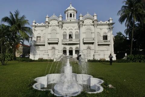 Garden palace