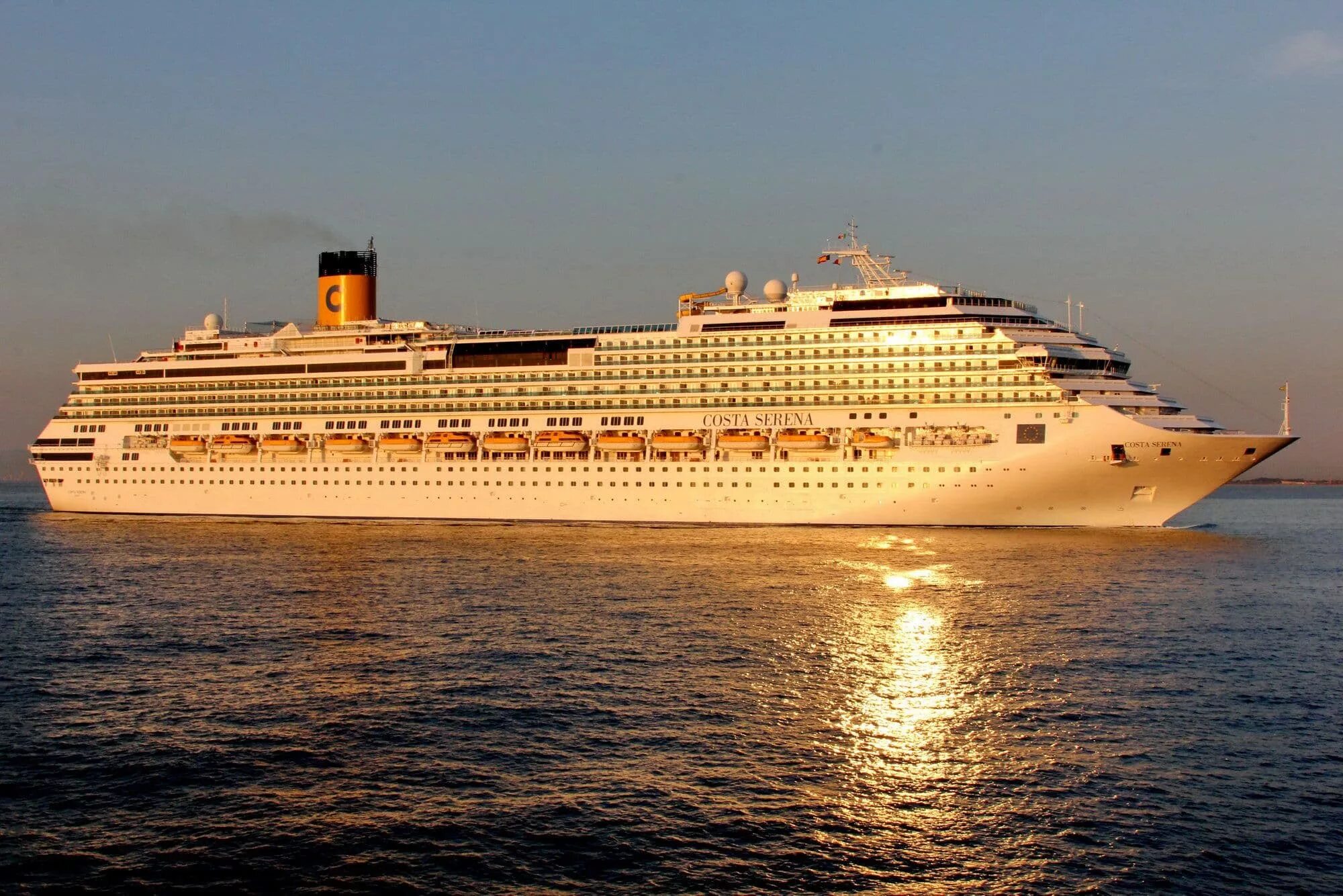 Круизный дом. Круизы 2015. Морской круиз фото. Carnival cruise lines. Лайнер морской круиз.