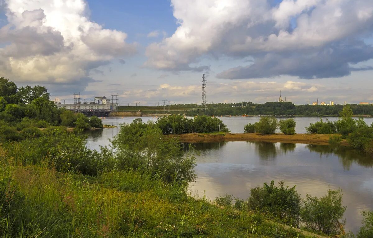 Вода луговая пермь. Речка Гайва Пермь. Река Гайва Пермский край. Исток реки Гайва. Луга Гайва Пермь.