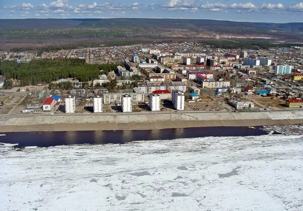 Ленск саха якутия. Река лена город ленск. Ленск саха якутия. Город ленск якутия. Г ленск республика саха якутия 2021.