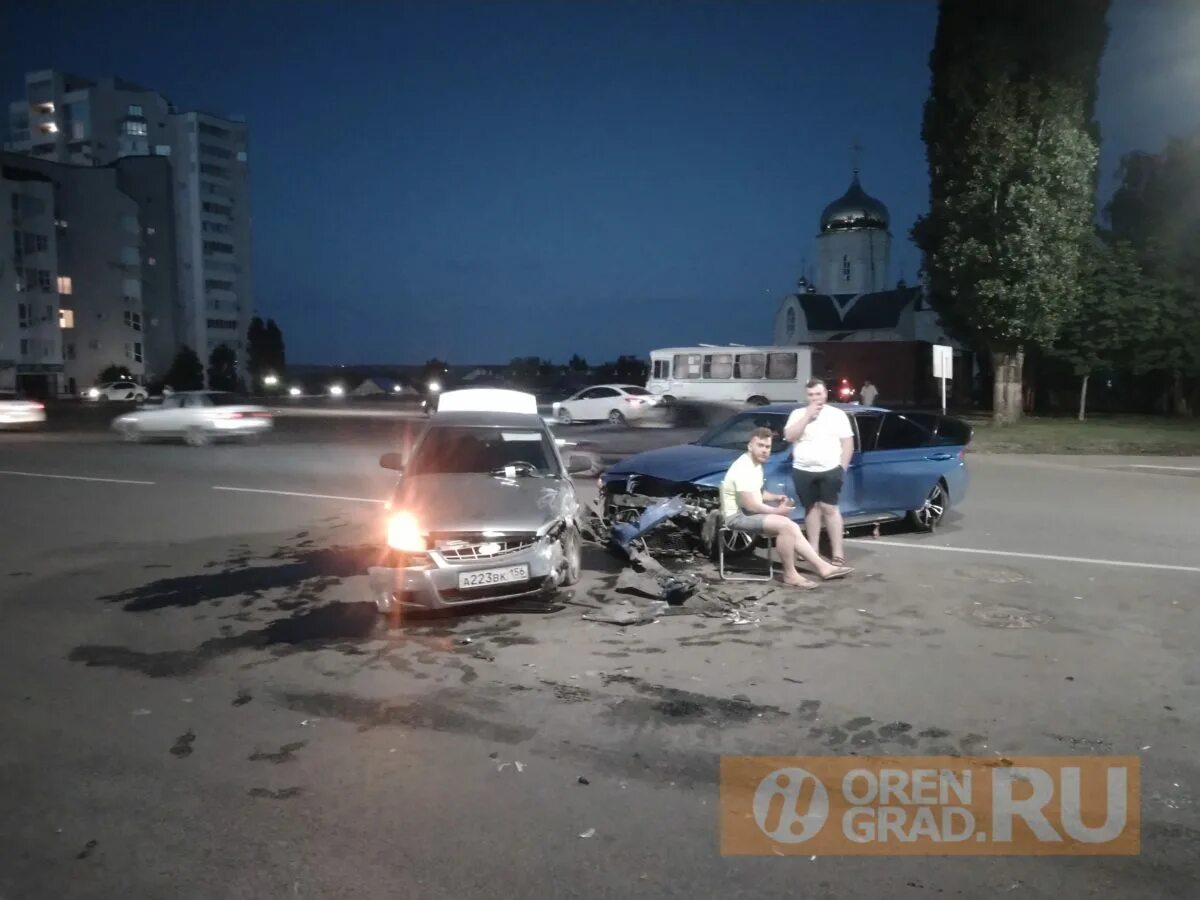 Авария БМВ Каслинская Калиана. Что творится в оренбурге