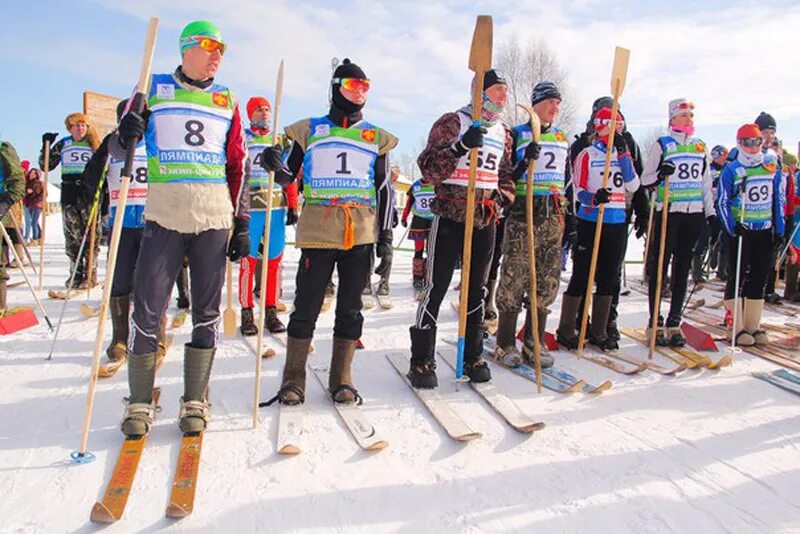 Россия 24 республика коми. Лямпиада Большелуг. Лямпиада в Коми. Лямпиада в Коми Большелуг. Гонки на охотничьих лыжах в Республике Коми.