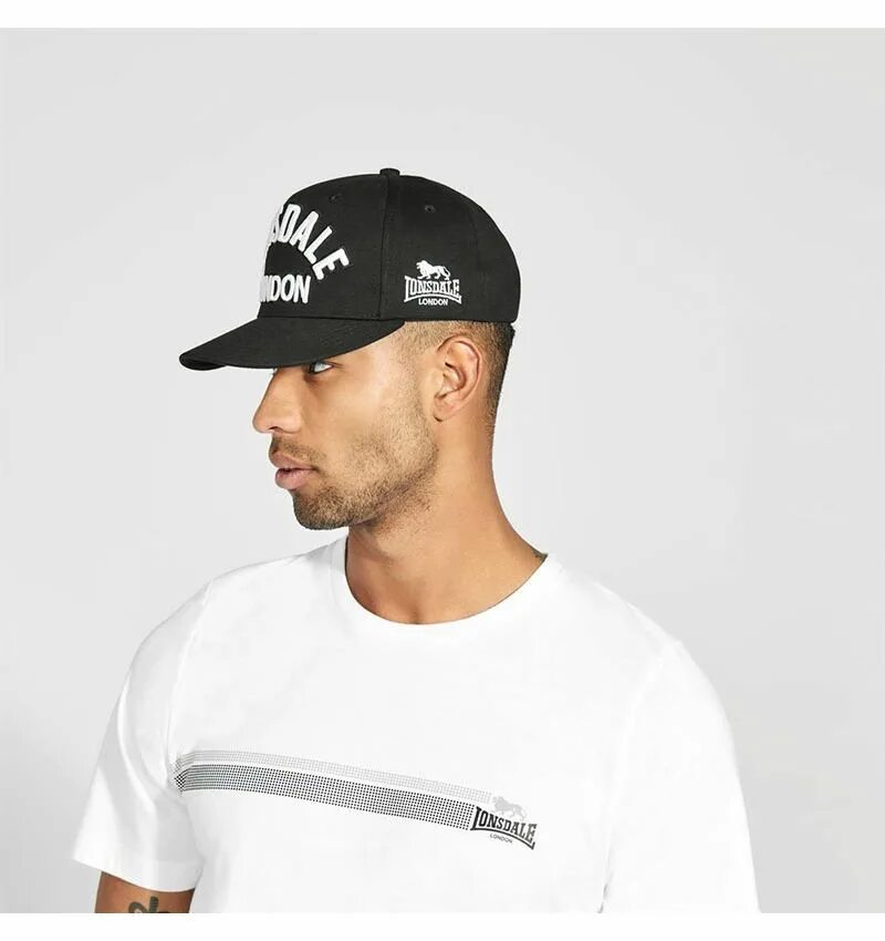 Snap back. Снэпбэк Lonsdale. Кепка Лонсдейл. Кепка Лонсдейл мужская черная. Бейсболка Lonsdale London.