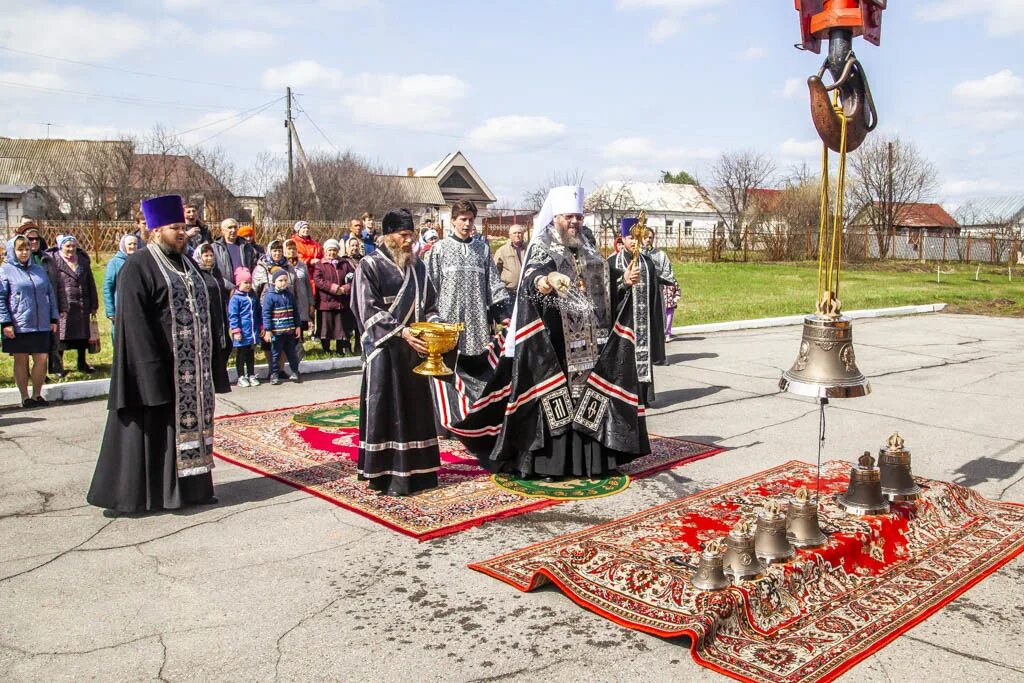 Рассказовский никольское. Никольский храм Пушкари Тамбов. Храм с Пушкари Тамбовского района. Село Никольское Рассказовский район Тамбовская область. Никольский храм Тамбов митрополит.