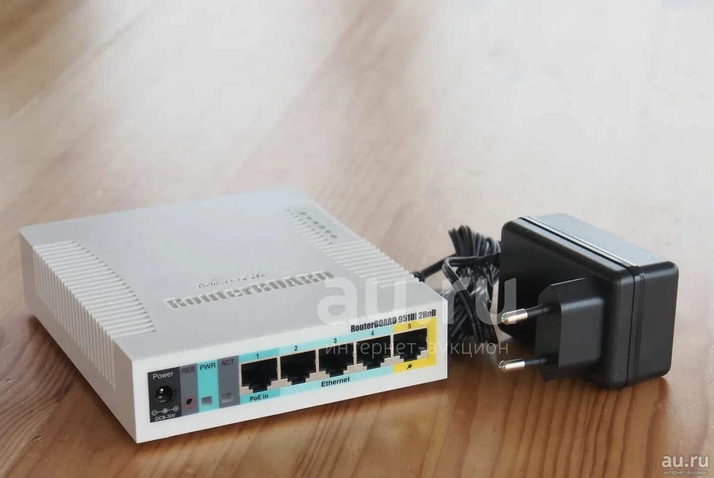 Wi fi маршрутизатор mikrotik. Mikrotik rb951g-2hnd. routerboard rb951ui-2hnd. mikrotik routerboard 951ui-2hnd. mikrotik 951g-2hnd.