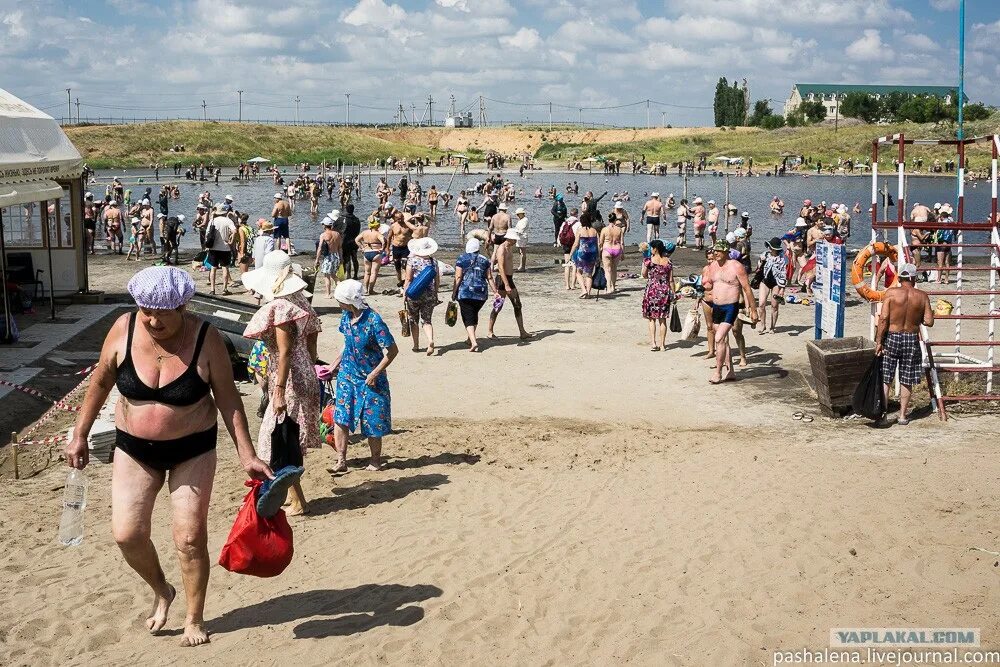 Курорт соль илецк до какого числа. Соль-илецк курорт грязь. соль илецк пляж. соль-илецк грязевое озеро. грязевые озера соль илецка.