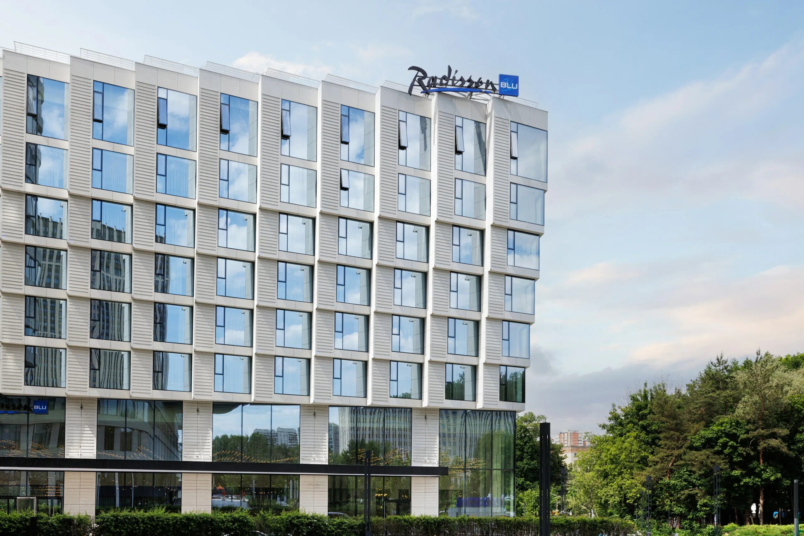 Radisson Blu Leninsky Prospect Hotel. Рэдиссон Блю Ленинский проспект 90/3. Гостиница Рэдиссон Ленинский проспект 90/2. Stella di Mosca когда открытие.