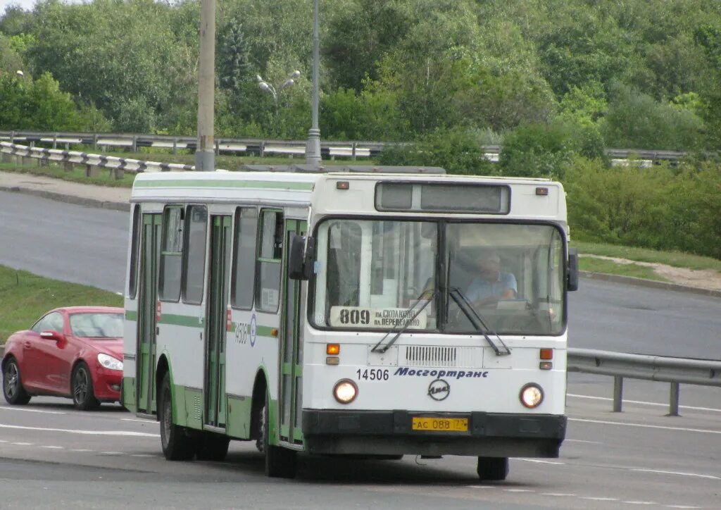 Боровское шоссе маршрут. Автобус 809 москва. маршрут 809. маршрут 809 москва.