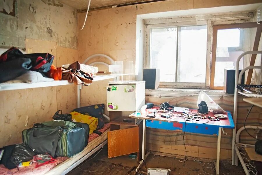 Есть в комнате плохо